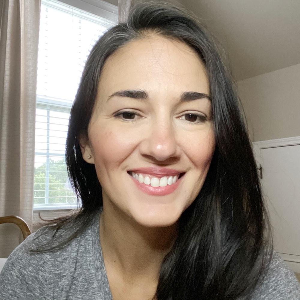 Meet your Posher, Nicole